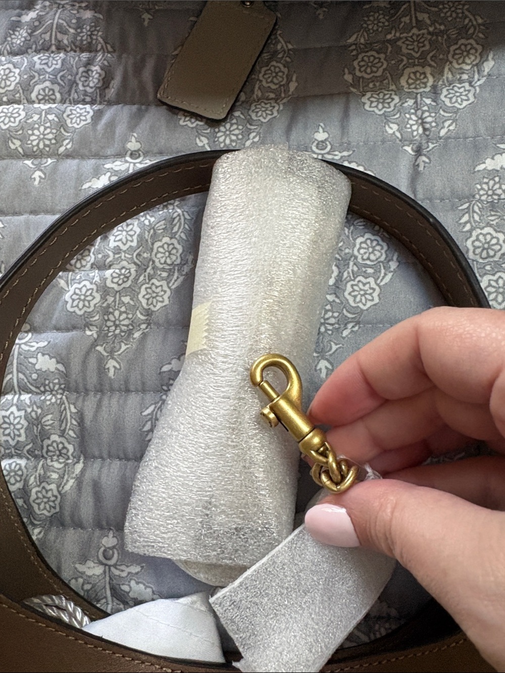 COACH Taupe Brown Leather Shoulder Hobo with Gold Hardware - Picture 6 of 6